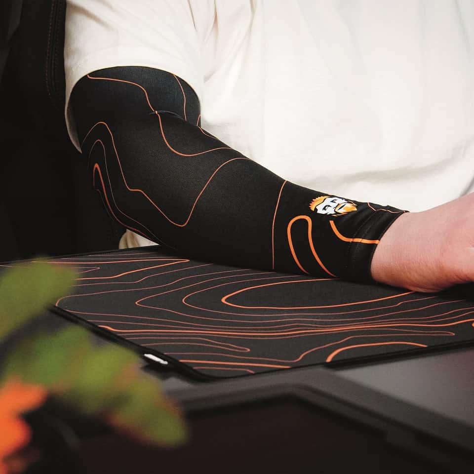 Topography ARMSLEEVE